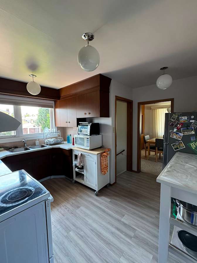 Ian Ference's room