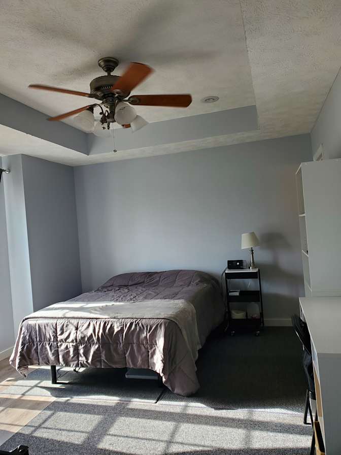 Hanna's room