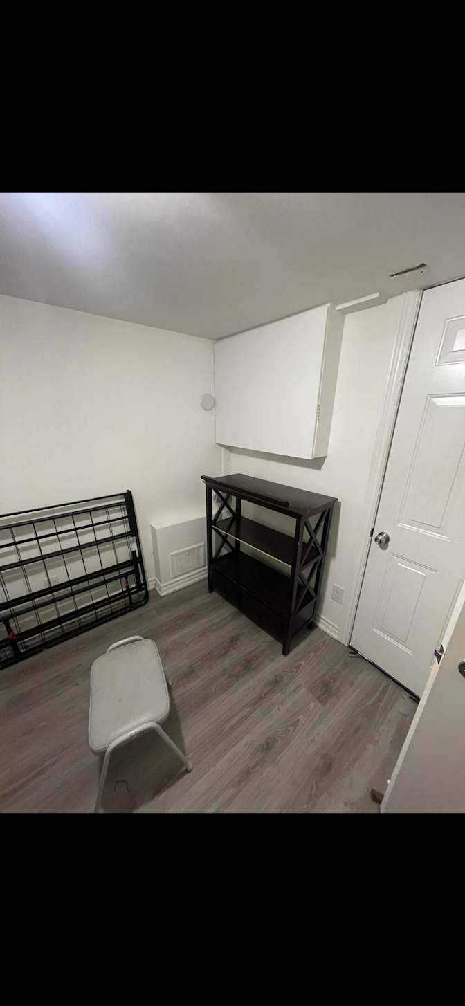 Andel's room