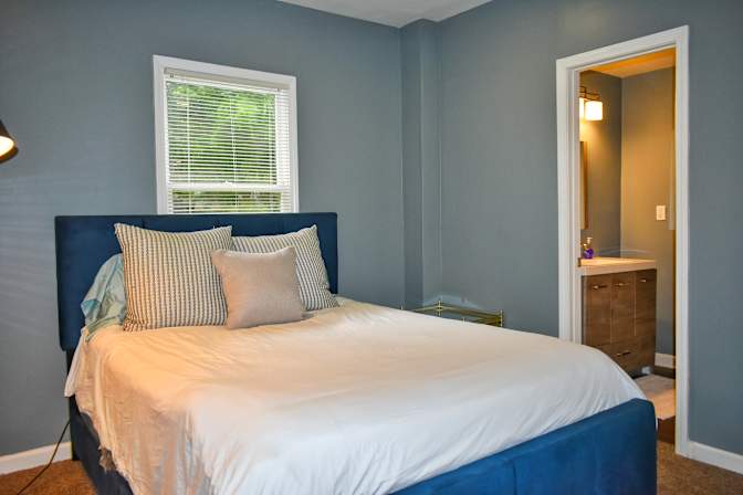 Jermaine's room