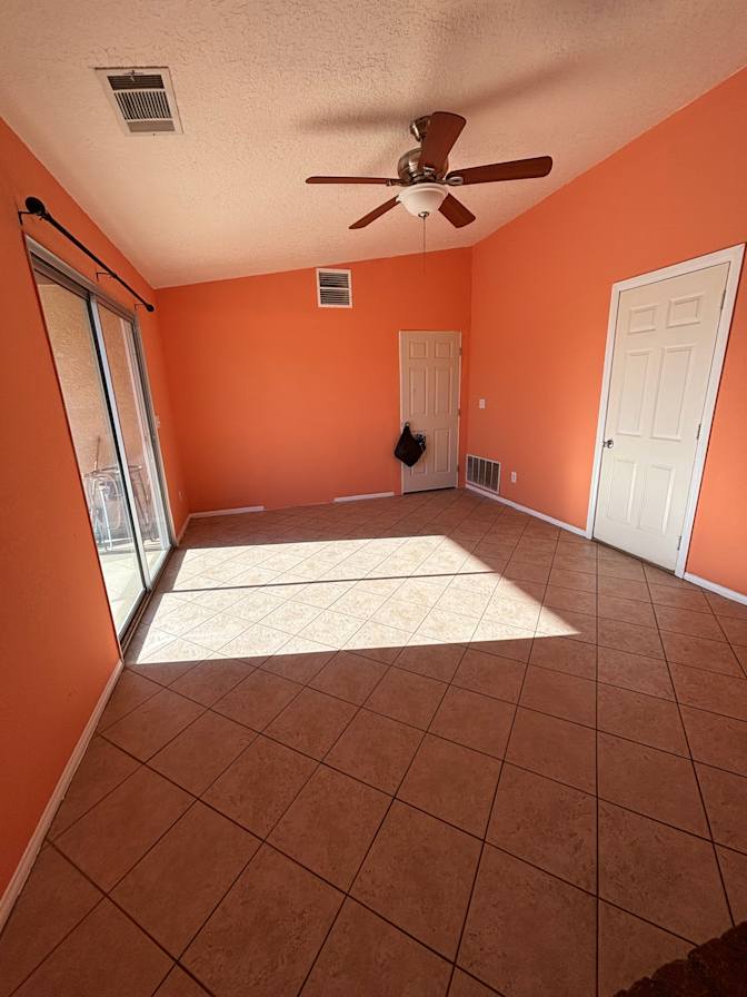 Seida Castillo's room