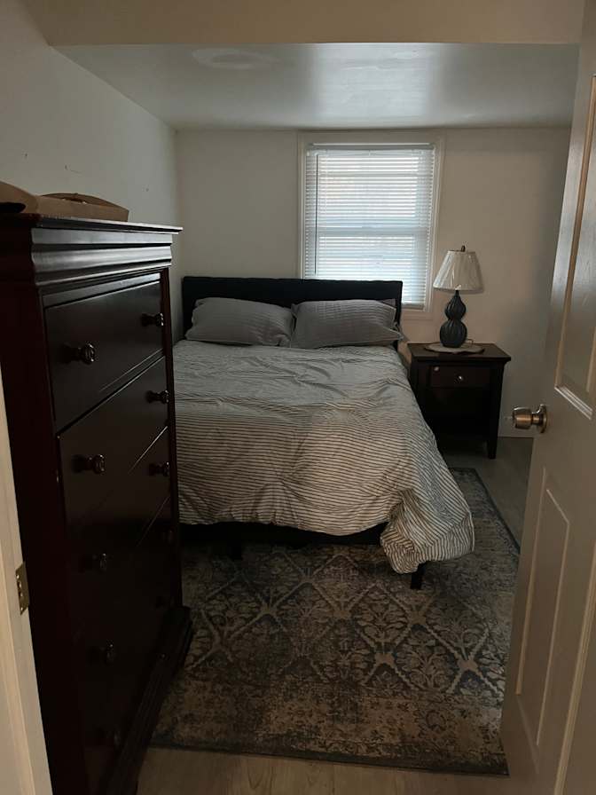 L's room