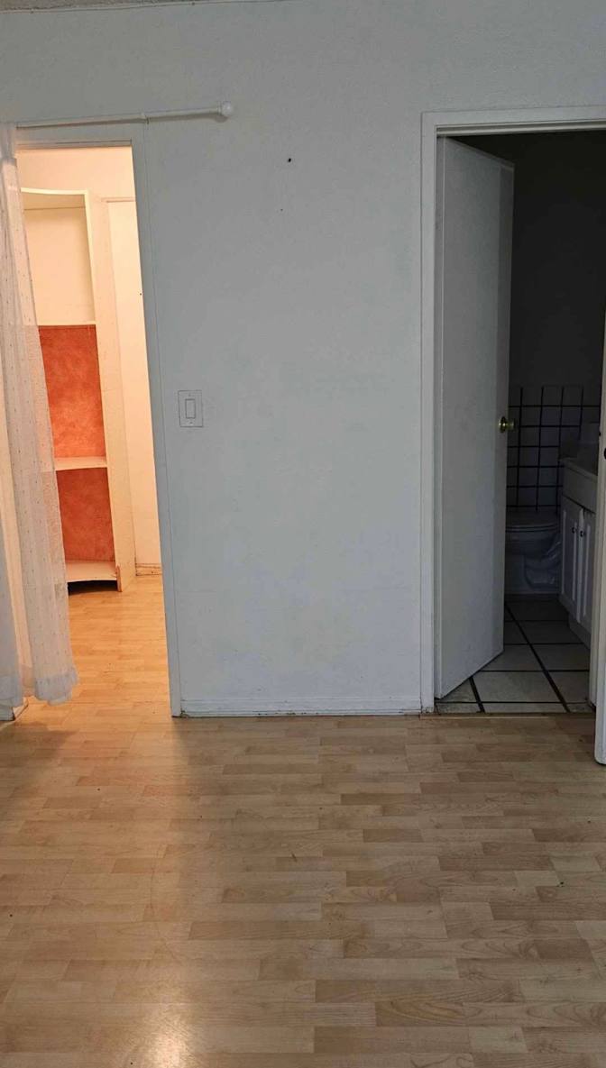 Ivana Mendoza's room