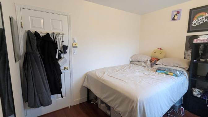 Meli's room