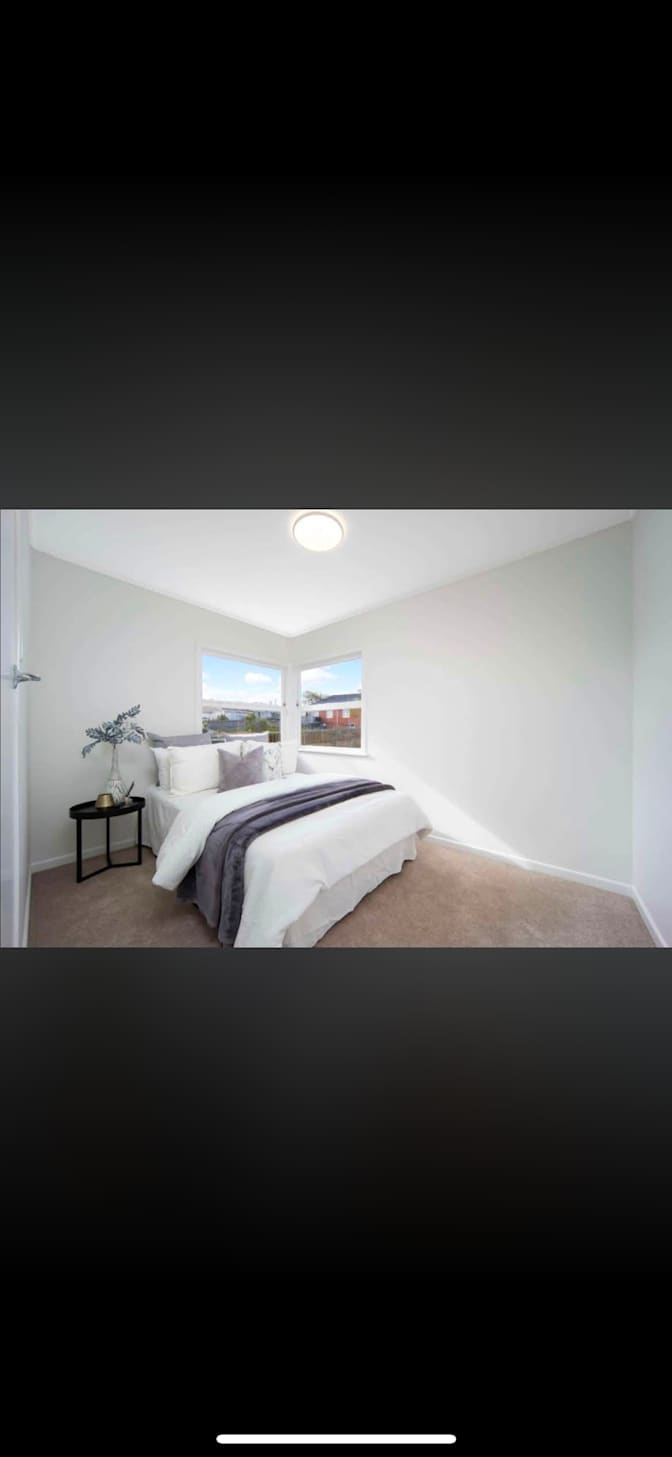 Karan's room