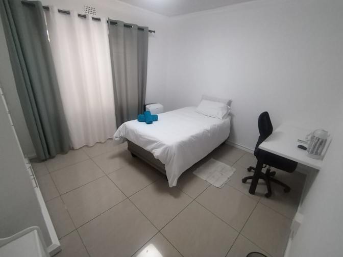 Yolanda Maureen Johnson's room