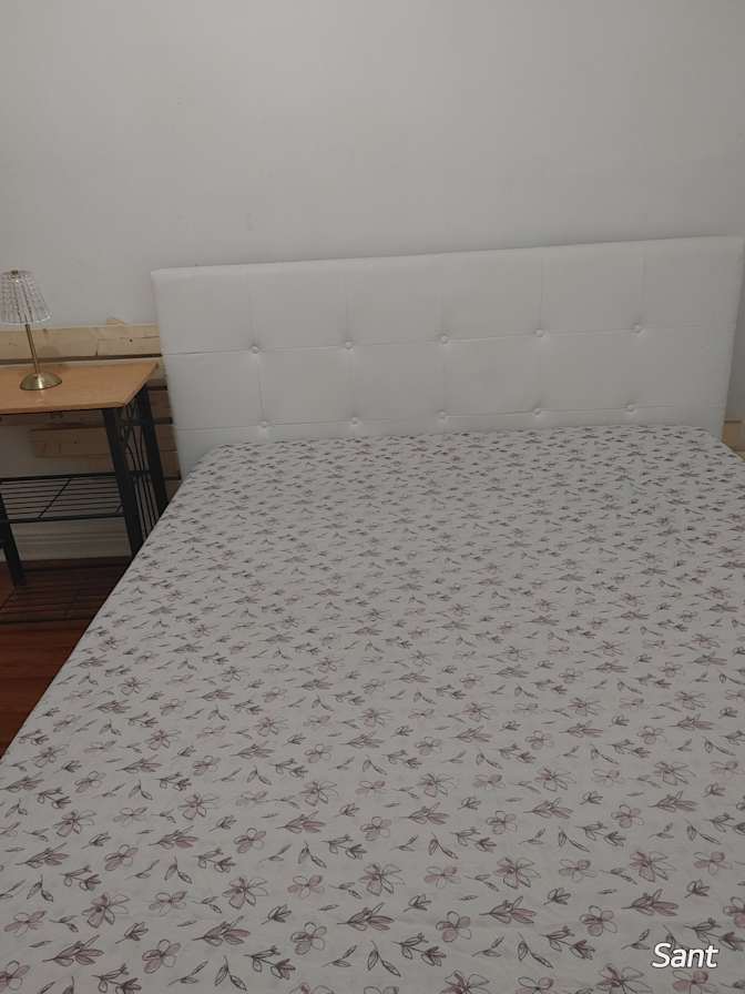 sana's room