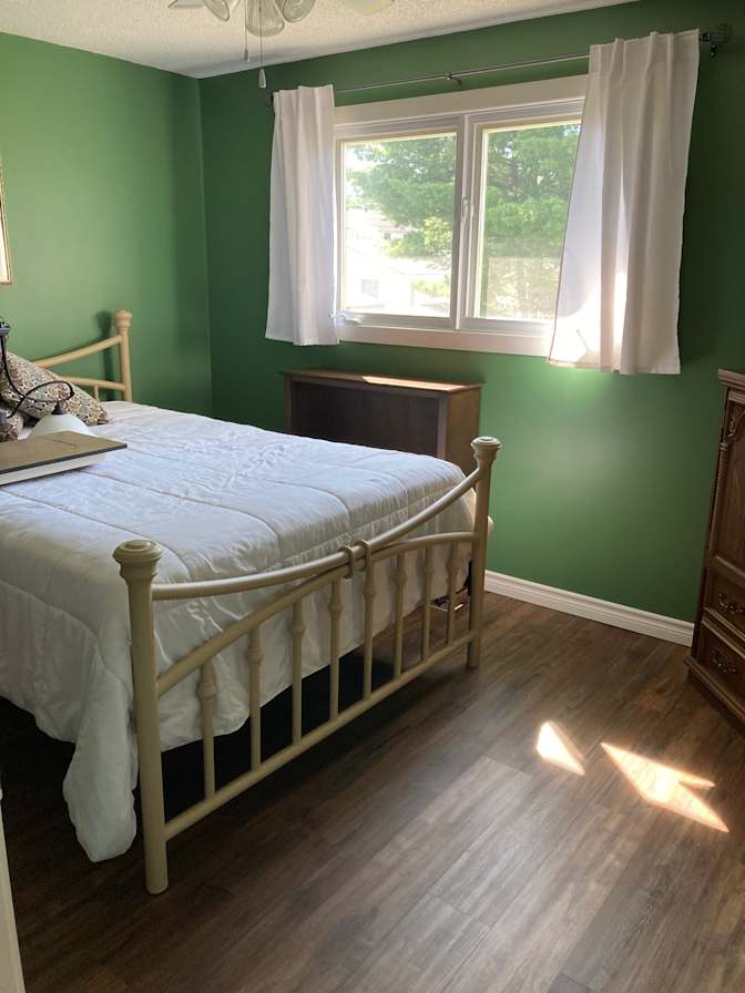 Gayle Brain's room