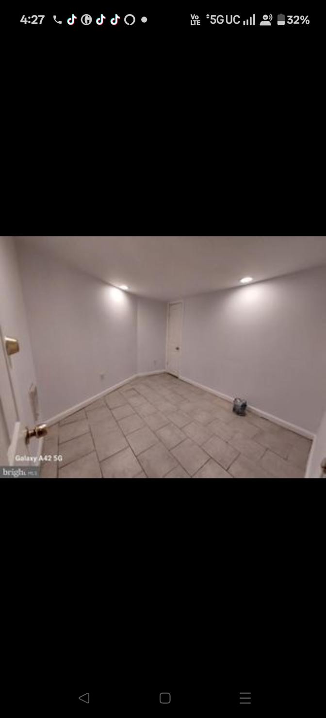 Donte's room