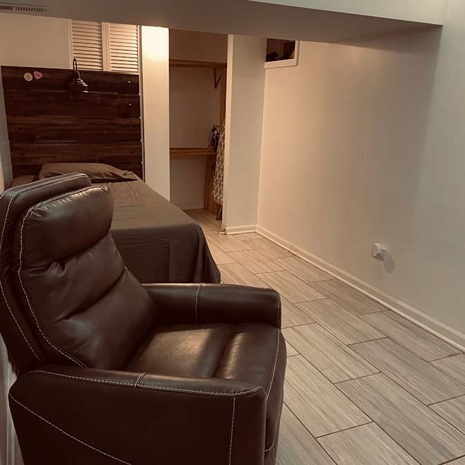 Sandy's room