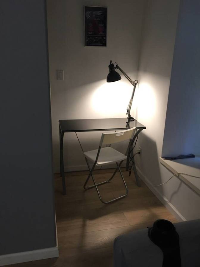 Cléo and Carl's room