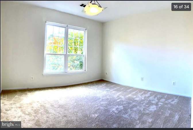 RishiV's room