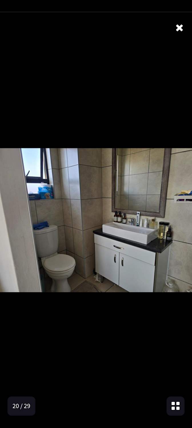 Anthonio's room