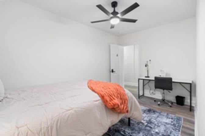 Bicoastal Holdings's room