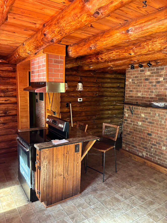 Alexander Lucas's room