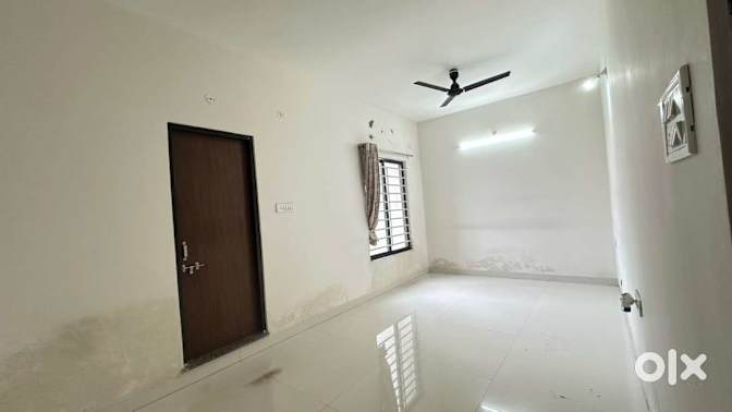 Sakshi's room