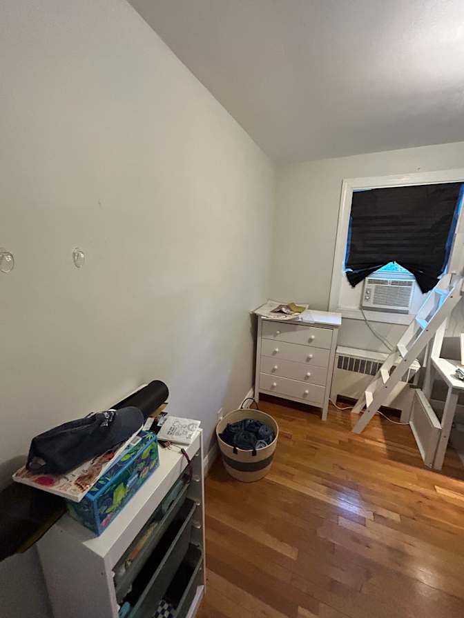 Lesley's room