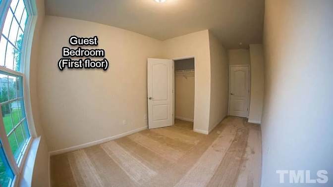 Alcove Rooms's room