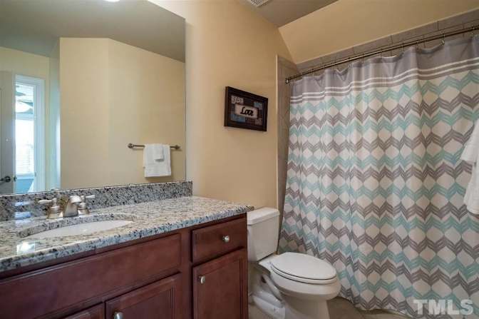 Alcove Rooms's room