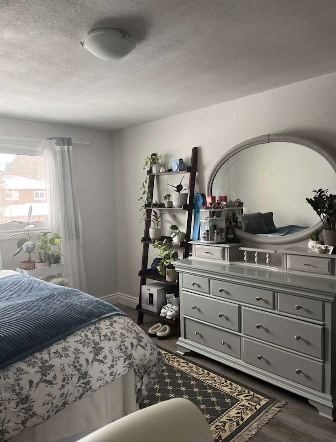 Avery's room