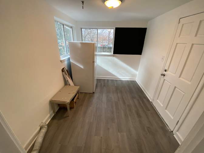 Alcove Rooms's room