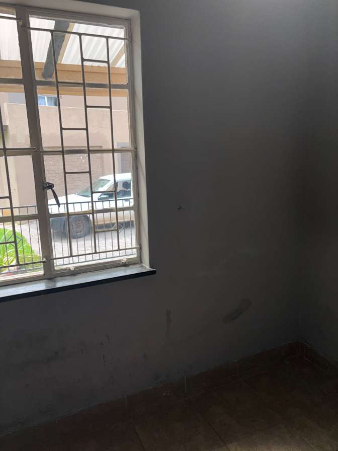 Aurental's room