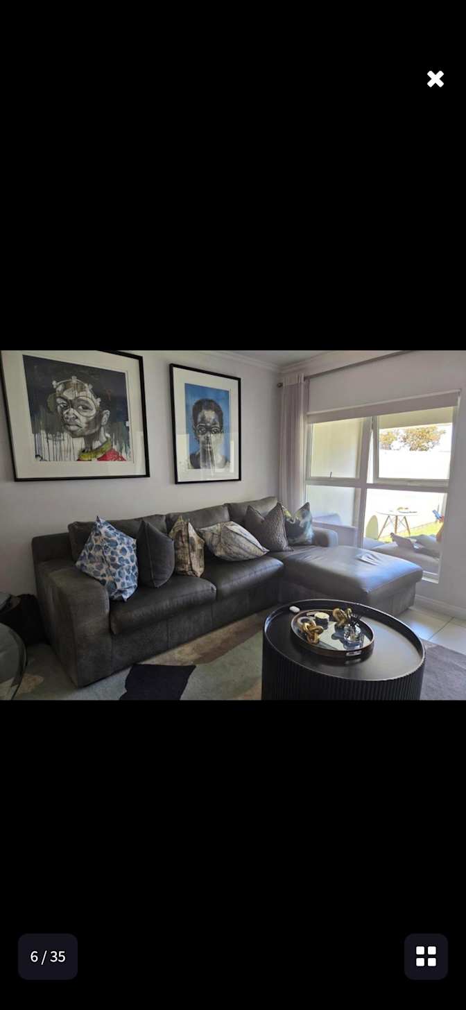 Vee's room