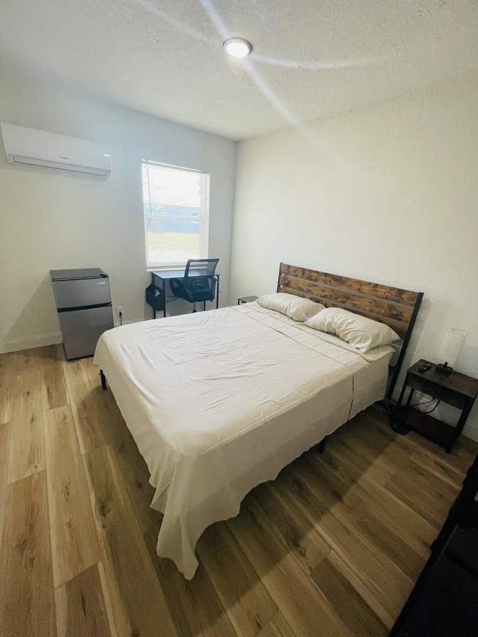 PadSplit's room