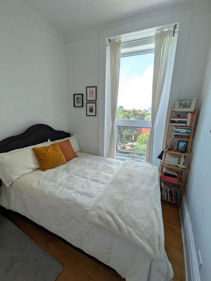 Michael Duric's room
