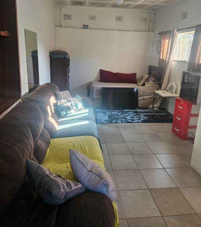 Neville's room