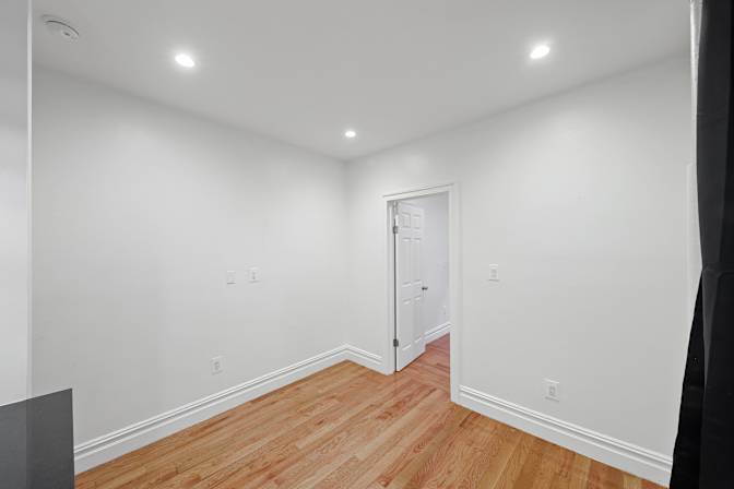 Sam June's room