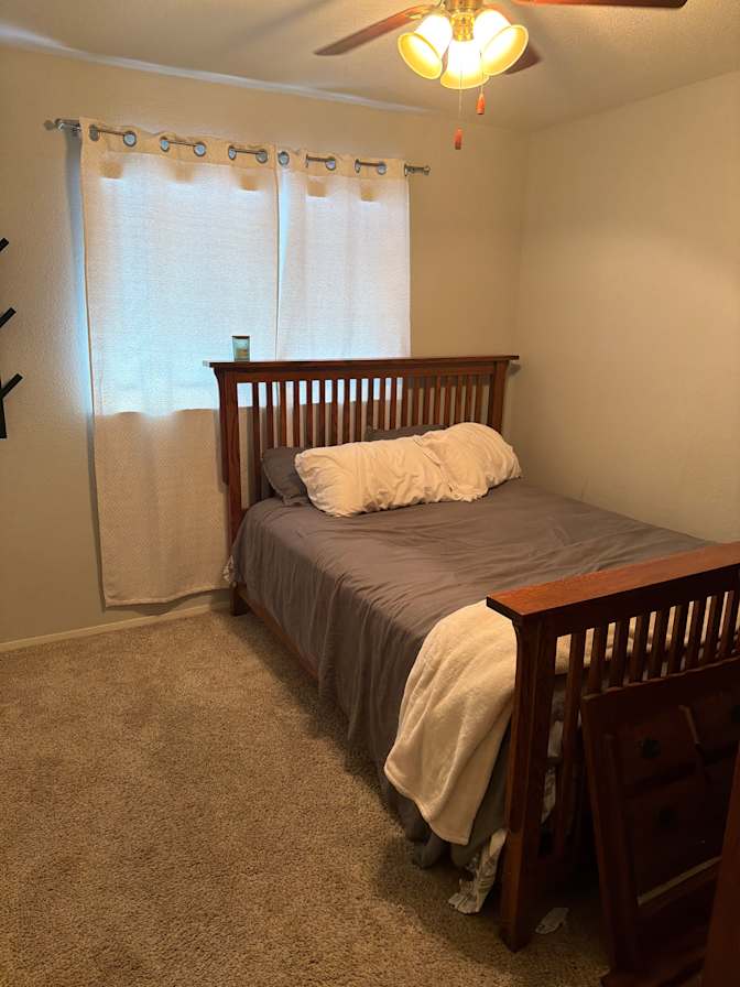 Meli's room