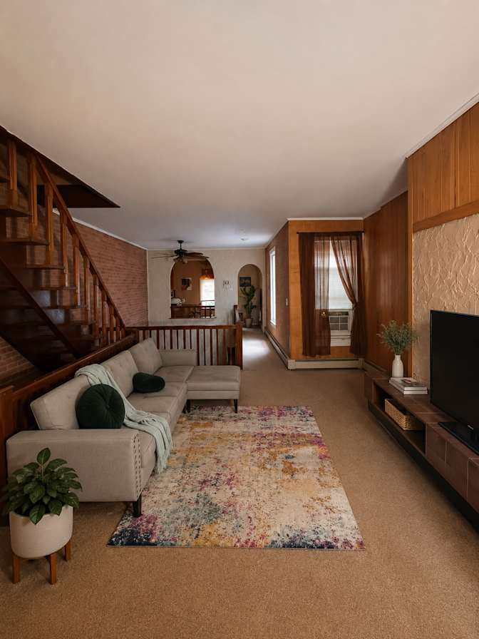 Ren's room