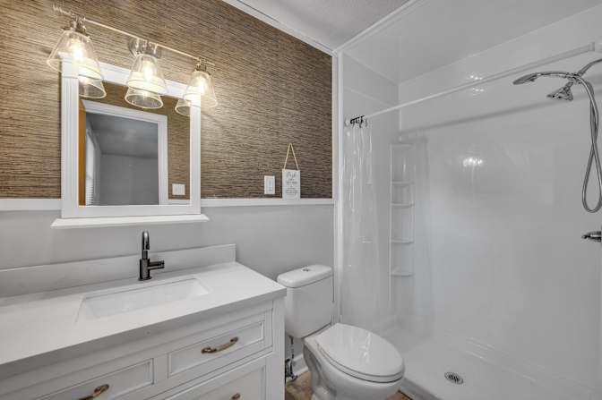 lifedoorrentals's room