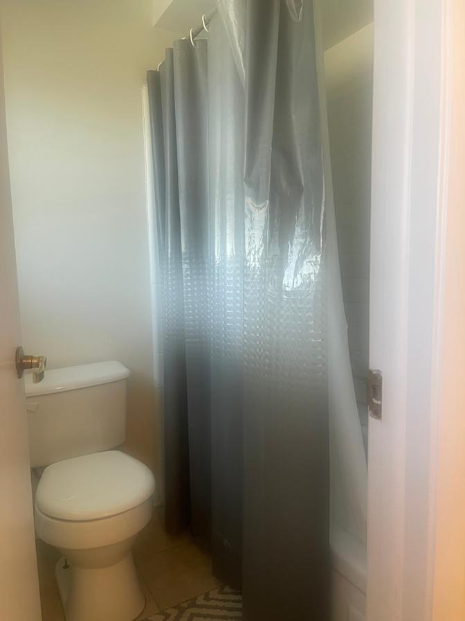 Emna zahmoul's room