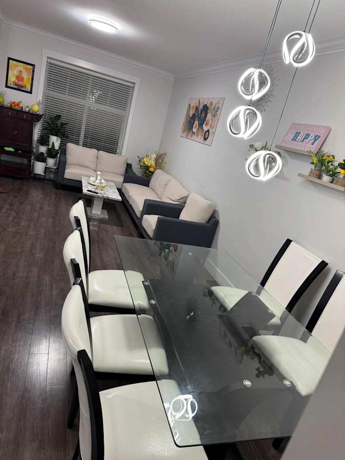 Ngan Phan's room