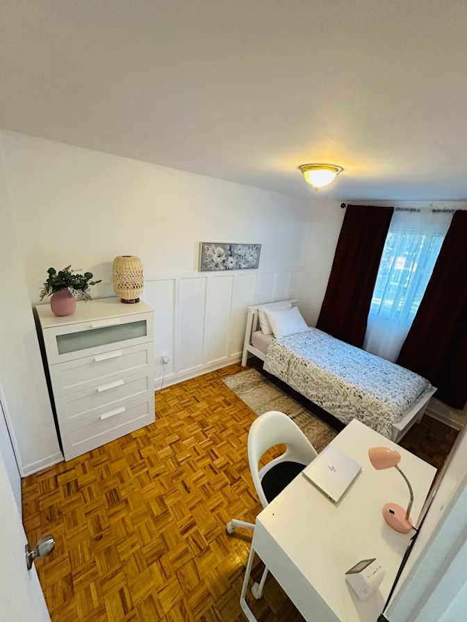 Bengie's room