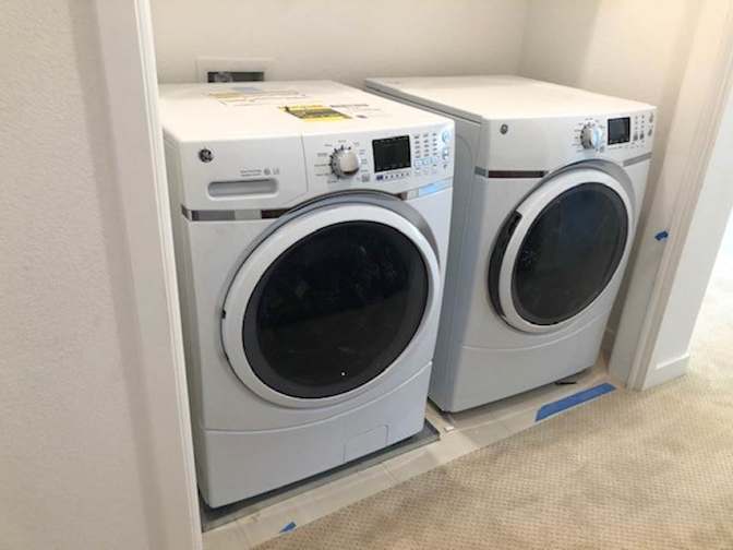 Golden Gate Rentals's room