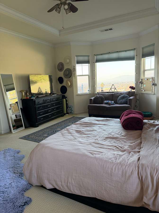 Ali's room
