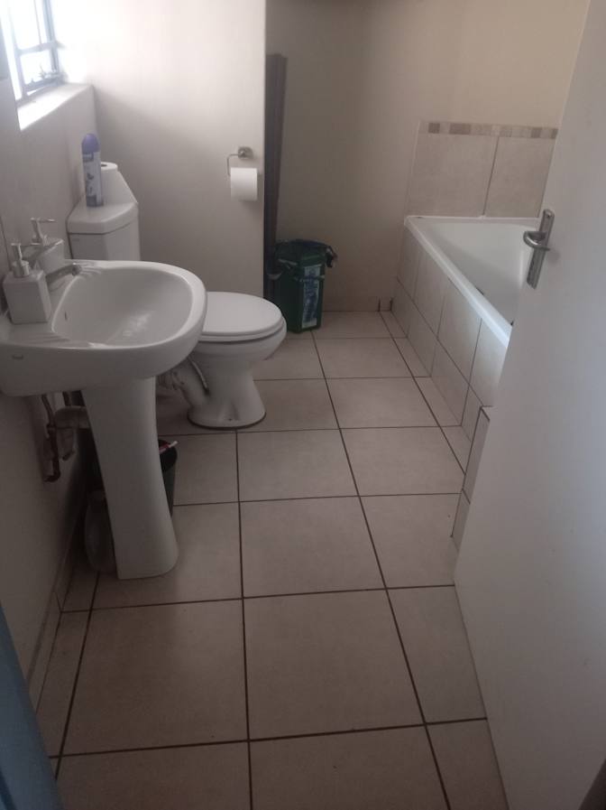 Thabiso's room