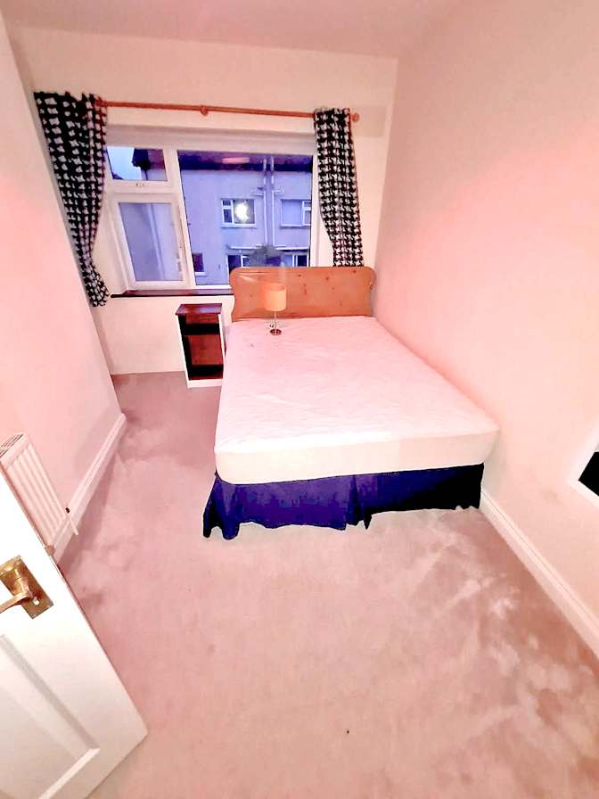 caoimhe gilmore's room