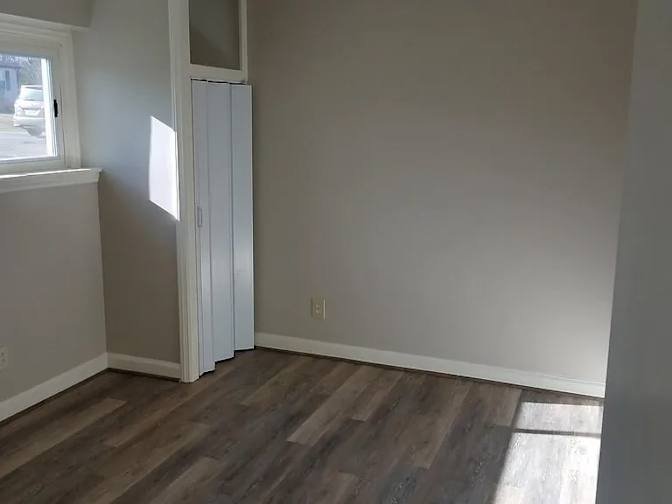 Thomas's room