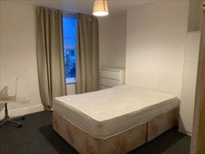 Jayne Anderton's room