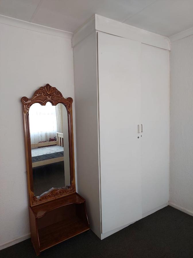Nontobeko's room