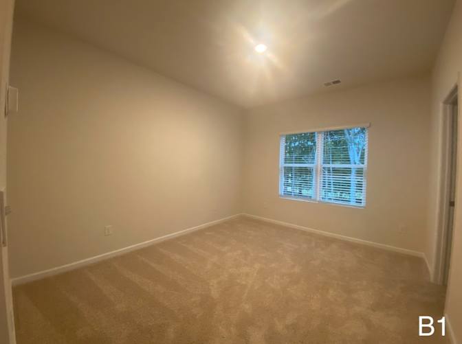Alcove Rooms's room