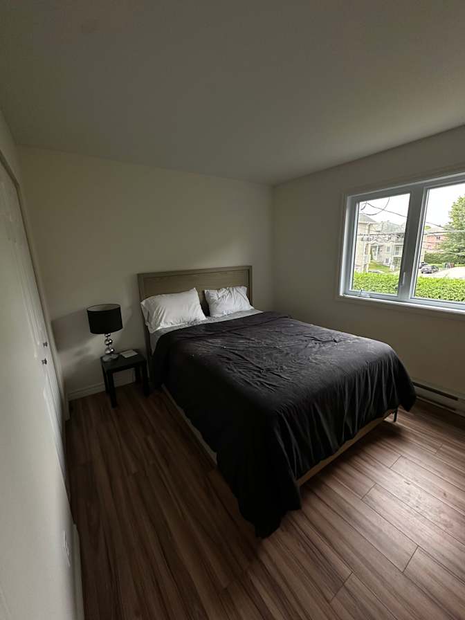 Karolane's room