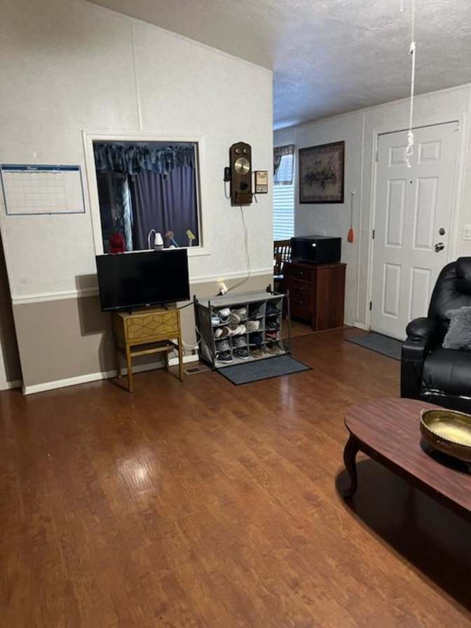 Cheryl's room