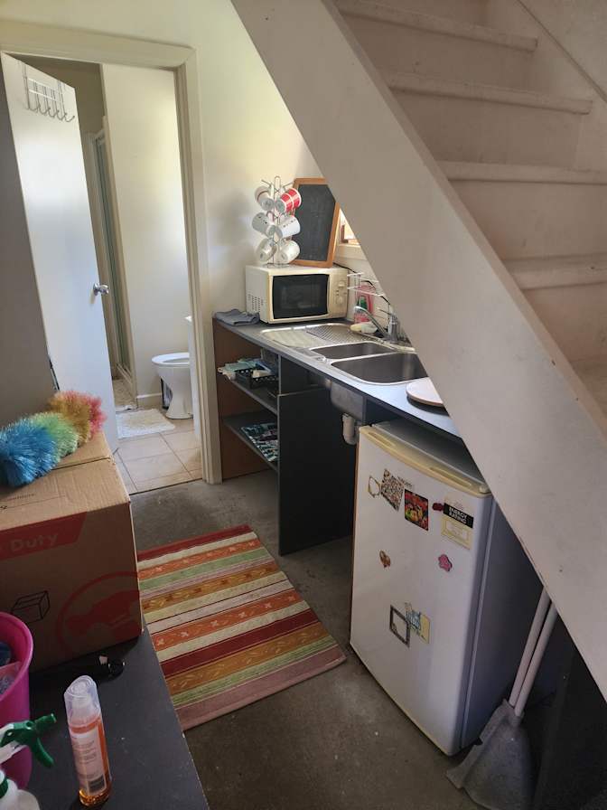 Vee Walker's room