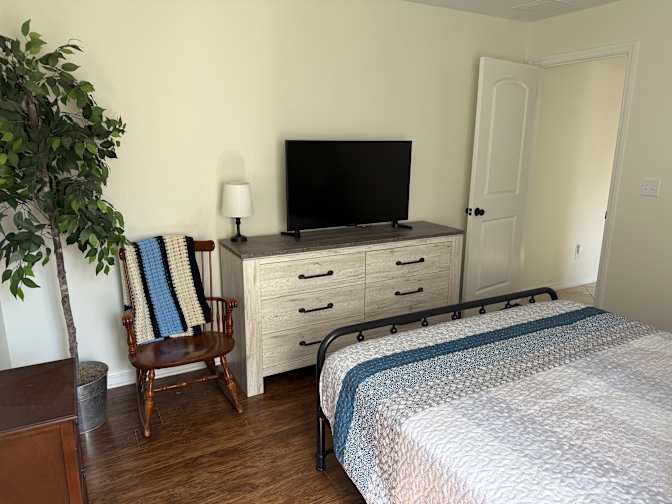 Gregg Powell's room