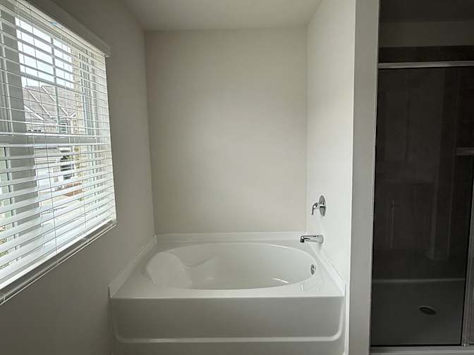 Alcove Rooms's room